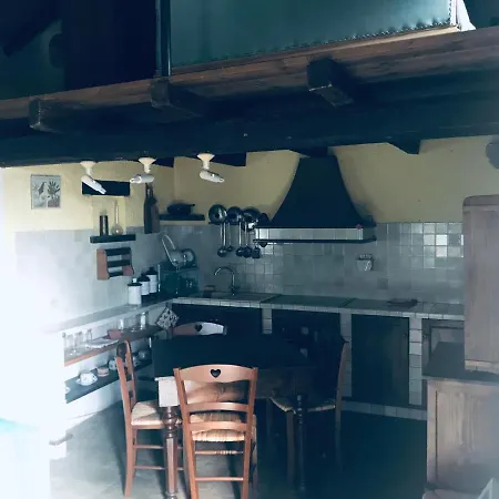 Residenza Ca' Valesi Borgo Val di Taro